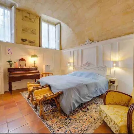 Place St Pierre - Centre - 4 Pers Apartment