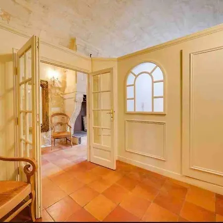 Daire Place St Pierre - Centre - 4 Pers *